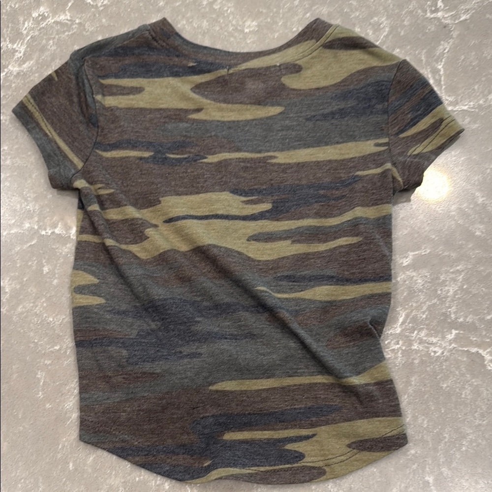 GB Girls Pink Def Leopard Graphic Tee and Camouflage Knot Top Like New - Picture 7 of 7